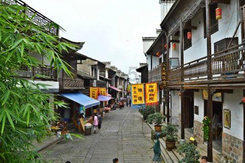 探索山中小屋